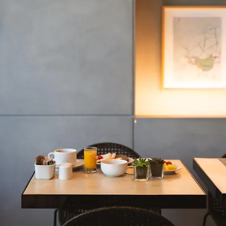 ホテル ドム カルロス リバティ 3*