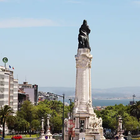 Dom Carlos Liberty 3* Lissabon