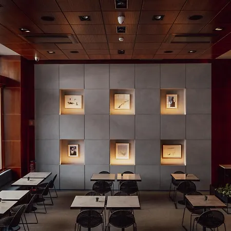 Dom Carlos Liberty Hotel